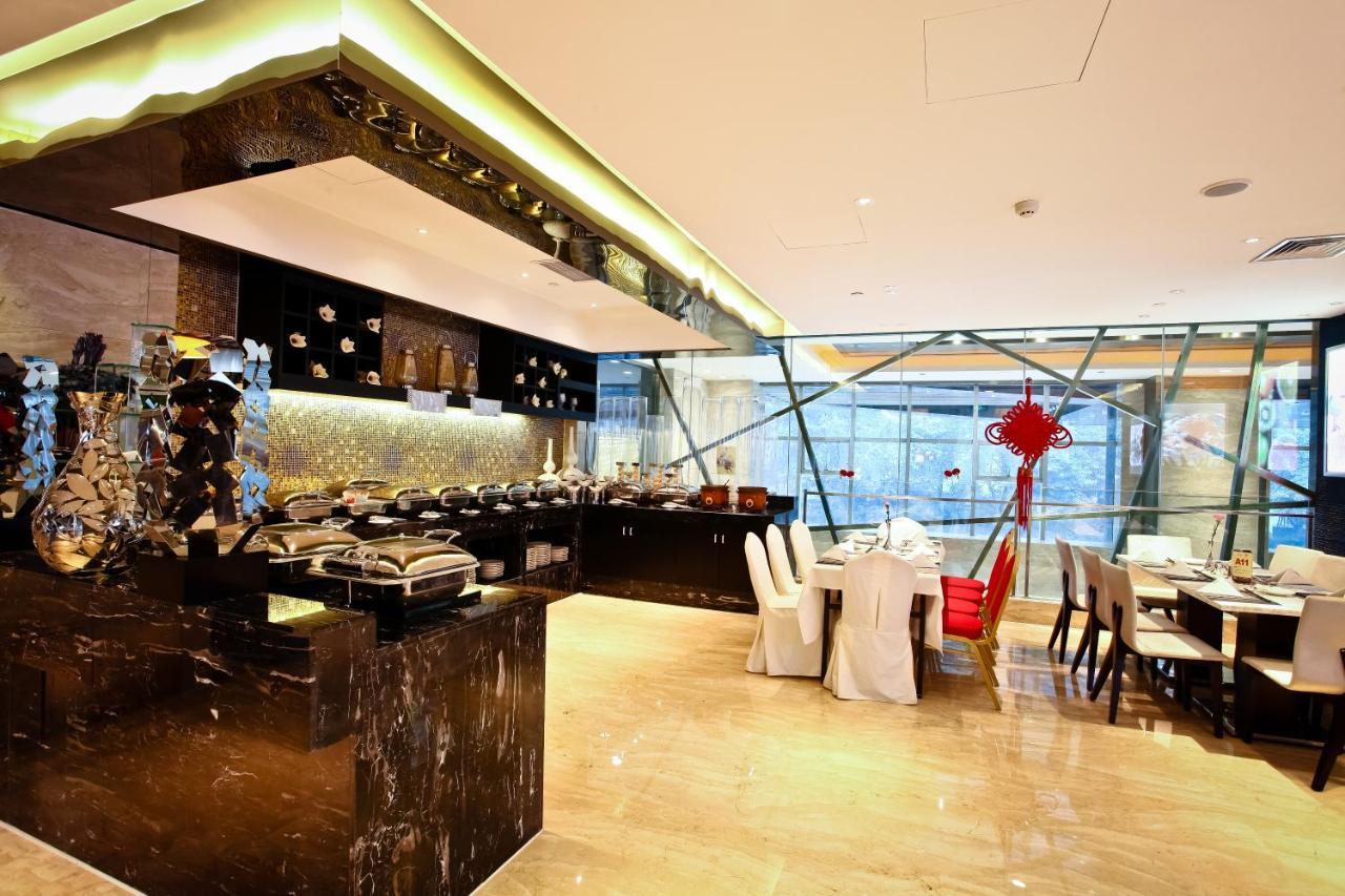 Celebrity Upper Class Hotel เฉิงตู ภายนอก รูปภาพ